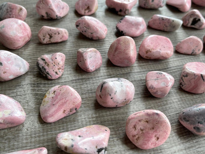 WHOLESALE Rhodonite Tumbled Stones, Polished Rhodonite Gemstone, Rhodonite Polished Rocks (Rhodonite, 0.25 Pound)