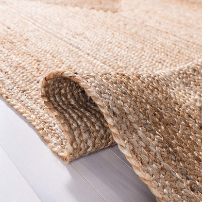 SAFAVIEH Cape Cod Collection Area Rug - 2'3" x 4', Natural Brown, Handmade Braided Flat Weave Jute (CAP252A)