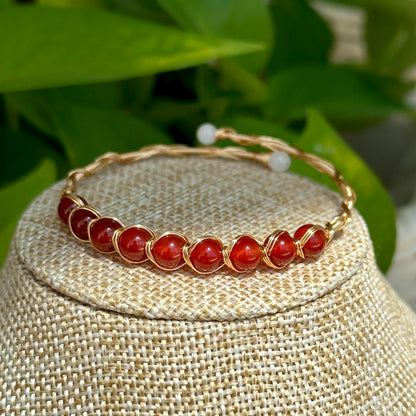 PSEEHEE Handmade Genuine Red Agate 14k Gold Filled Wire Wrapped Bracelet, Birthstone Chakra Healing Grounding Gemstone Crystal Beads Adjustable Bangle Cuff Jewelry Gift for Women