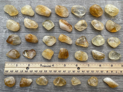 GAF TREASURES 5 Pcs Citrine Tumbled Stones, Polished Citrine Gemstone, Citrine Healing Crystals (Citrine)