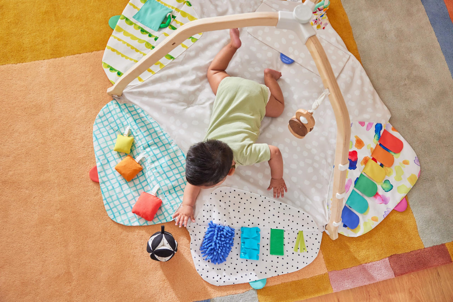 Lovevery, The Play Gym with Sensory Strands, Tummy Time Play Mat with Developmental Zones & Detachable Sensory Toys, Parent-Approved Baby Essential
