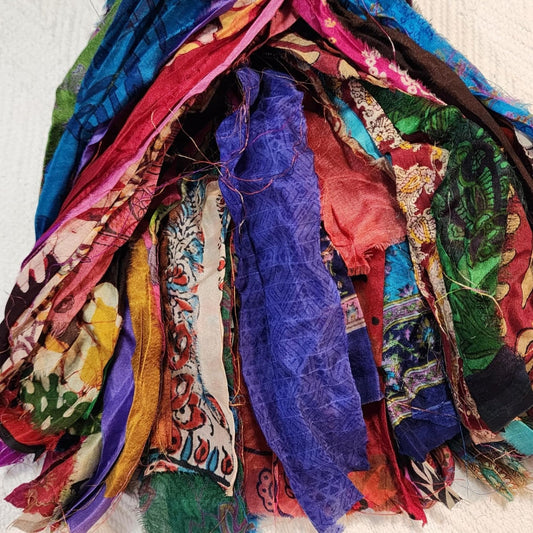 Vintage Sari Silk Fabrics Ribbon Yarn – 40 Strips 40 Yards Recycled Indian Silk Skeins for Crafts Mixed Shades, Gift Wrapping, Scrapbooking, DIY Boho Decor, Journaling, Sewing Projects