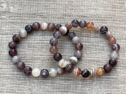 GAF TREASURES Botswana Agate Crystal Bead Bracelet 8mm, Genuine Botswana Agate Stretch Gemstone Bracelet, Healing Crystal Bracelet, Gift for Men & Women (1)