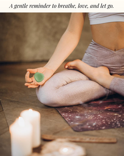 QianCannaor Crystals and Healing Stones Set for Anxiety, Relaxation Spiritual Crystals Gift for Meditation, Manifestation, Zen, Reiki, Fengshui (Keep Calm, You've Got This!)