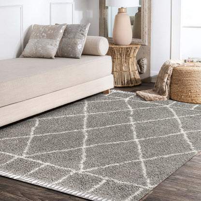 JONATHAN Y Mercer Shag Plush Tassel Gray/Ivory Indoor Area Rug, 3x5, Moroccan Geometric Trellis, Easy-Cleaning for Living Room, Bedroom, Kitchen, Pet Friendly, Non-Shedding (MCR101C-3)
