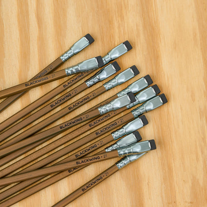Blackwing Volume 21 - Set of 12 Pencils, Limited Edition, Woodworking Inspired, Square Barrel