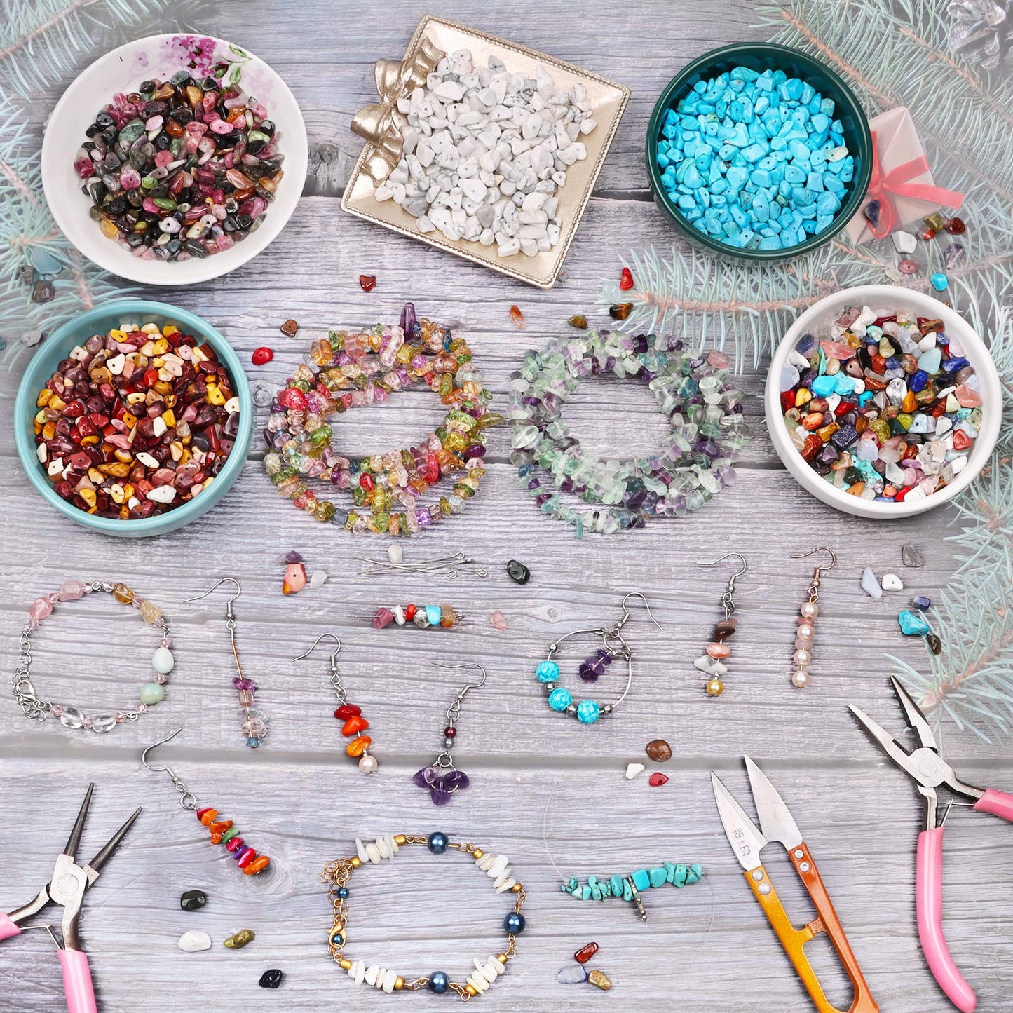 500 pcs Natural Chip Stone Beads, Garnet 5-8 mm Irregular Gemstones Healing Crystal Loose Rocks Bead Hole Drilled for Jewelry Making Bracelet