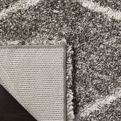 SAFAVIEH Hudson Shag Collection Accent Rug - 2'3" x 3'9", Grey & Ivory, Trellis Design, Non-Shedding & Easy Care, 2-inch Thick Ideal for High Traffic Areas in Entryway, Living Room, Bedroom (SGH280B)