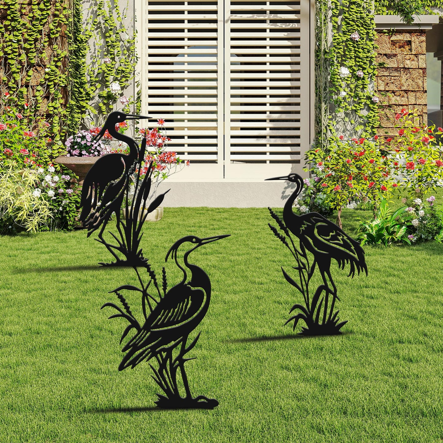 YATEASLU Cranes for Garden,Exquisite Metal Yard Decor Trio: Lifelike Heron Statues Outdoor for Patio & Lawn, Premium Metal Yard Art Gift Set