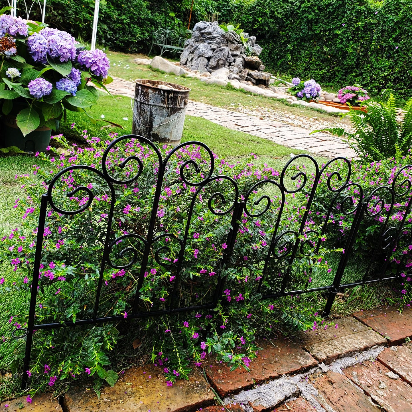 SCENDOR Decorative Iron Garden Fence 12" W x 17" H, Pack of 5 Panels Rust-Resistant Metal Fence Panels for Flower Beds, Vegetable Gardens, and Landscaping - Dog, Cat, Rabbit Designs Available