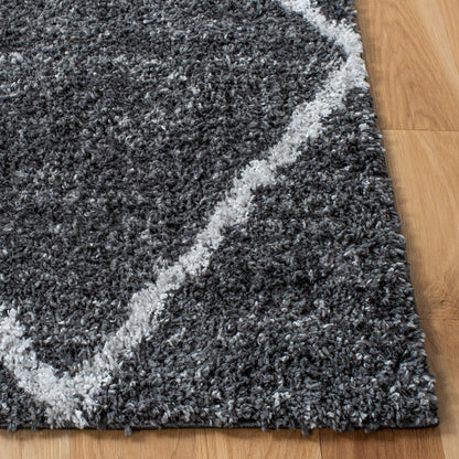 SAFAVIEH August Shag Collection Accent Rug - 4'5" x 6'5", Dark Grey & Ivory, Non-Shedding & Easy Care, 1.25-inch Thick Ideal for High Traffic Areas in Foyer, Living Room, Bedroom (AUG531G)