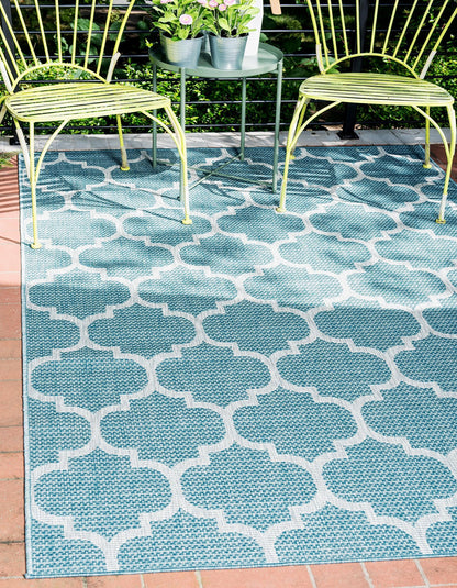Unique Loom Outdoor Trellis Collection Area Rug (4' 1" x 6' 1" Rectangle, Aquamarine/ Gray)
